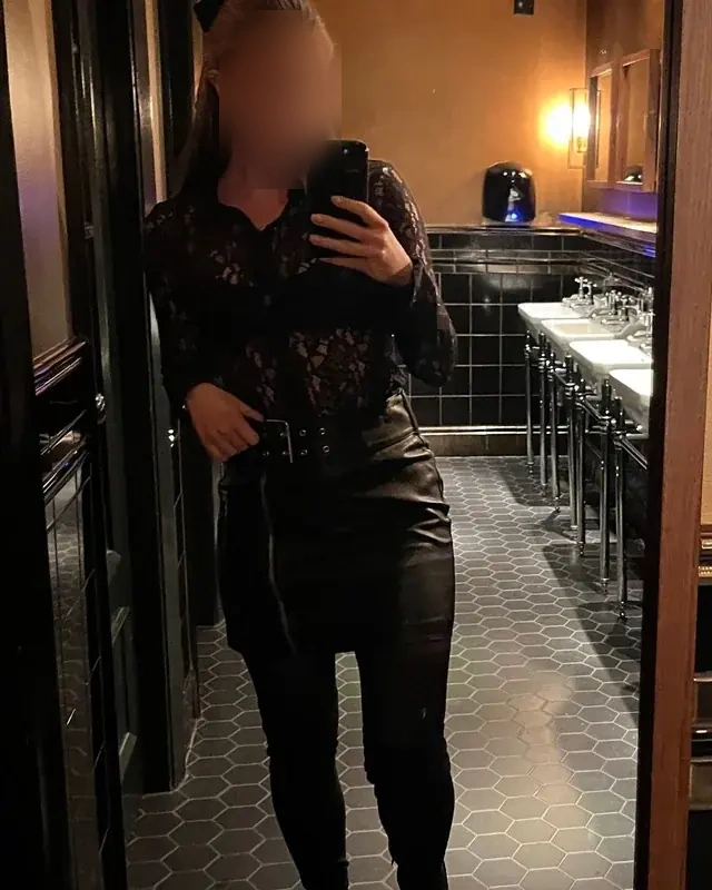 Sarah - Image 3