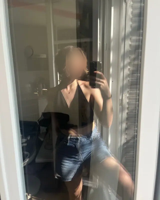 Justine - Image 3